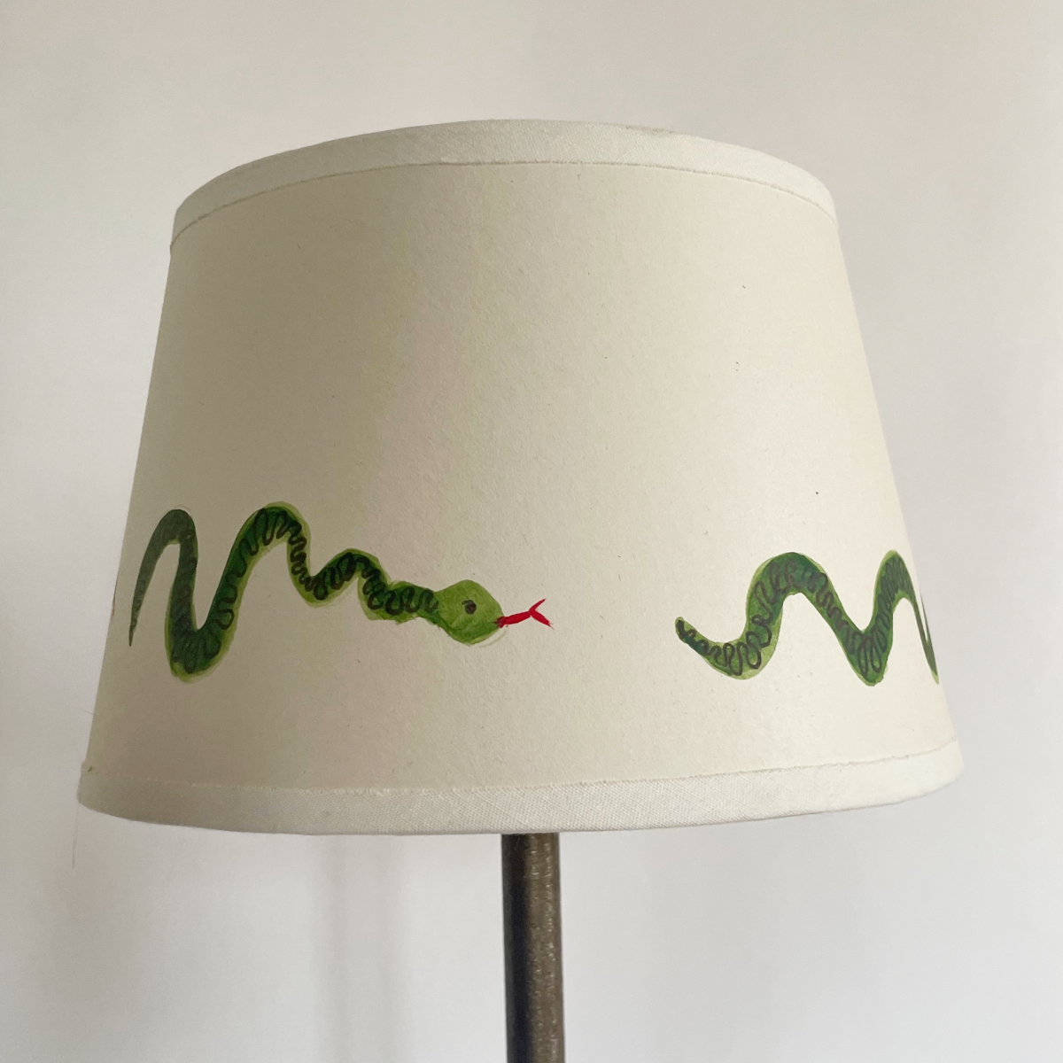 Leuchte Snake Pattern Off White Paper Lampshade